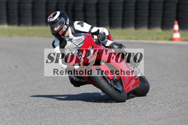 Archiv-2025/49 26.08.2025 Cornu Master School ADR/blau-bleu/5